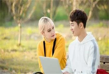 天津口語翻譯淺析同聲傳譯是什么意思？